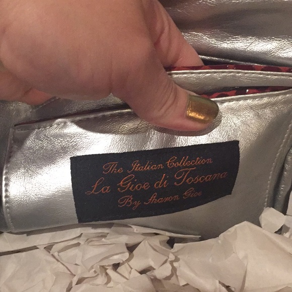 La Gioe di Toscana Red Snakeskin Handbag NWT $450 - Picture 6 of 7